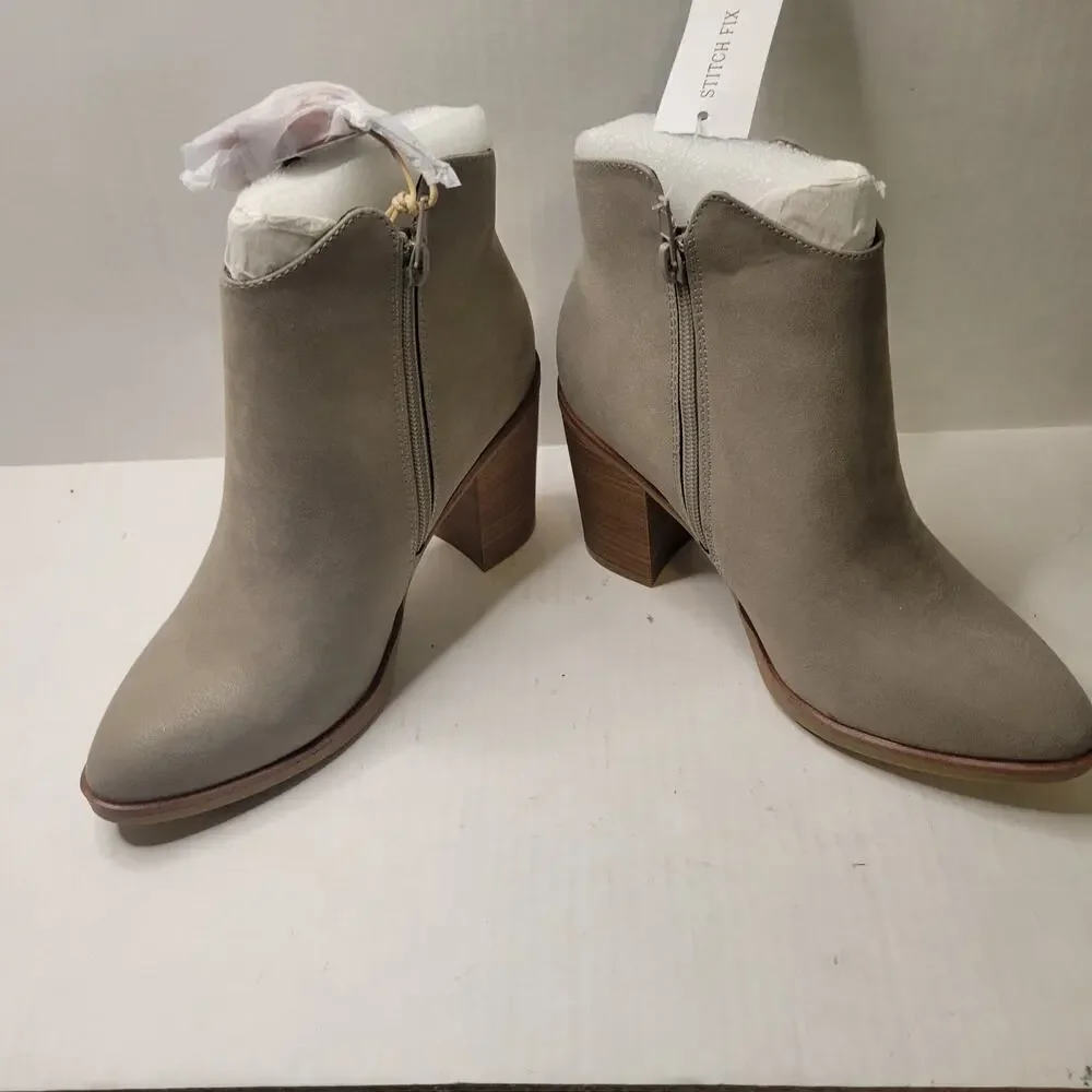 NWT Mia Dusky Grey Western Classic Casual Chunky Heel Bootie Ankle Boots Size 6